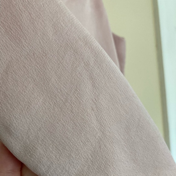 Express Women’s pink tank top - Picture 2 of 5